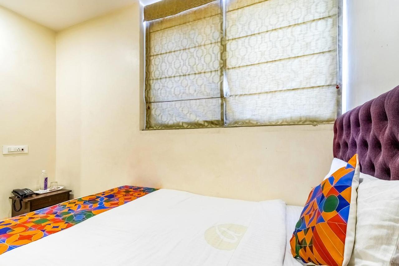 Fabhotel Astra Suites - Hsr Main Road Bangalore Bagian luar foto