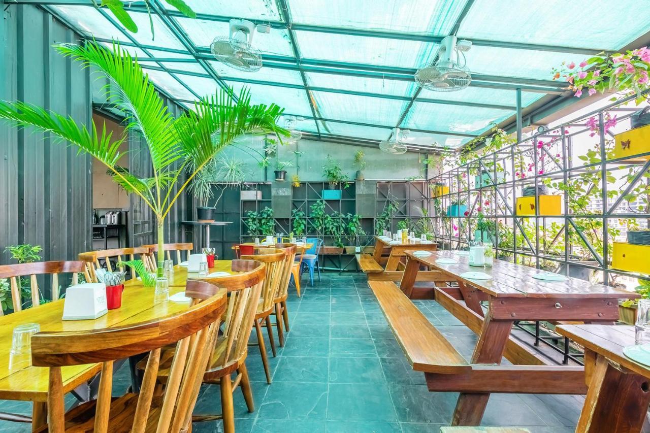Fabhotel Astra Suites - Hsr Main Road Bangalore Bagian luar foto