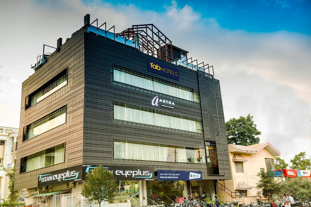 Fabhotel Astra Suites - Hsr Main Road Bangalore Bagian luar foto