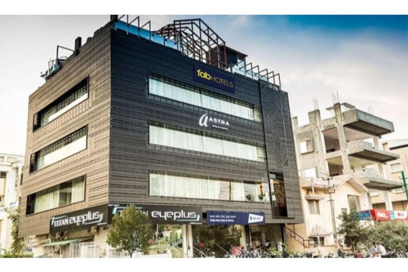 Fabhotel Astra Suites - Hsr Main Road Bangalore Bagian luar foto